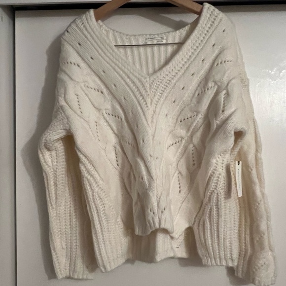 Anthropologie Women’s Cream sweater Size Small, new with tags - Picture 1 of 6